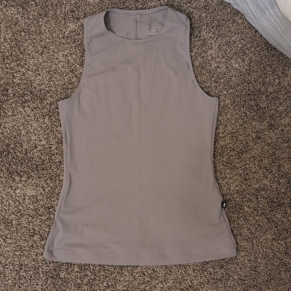 On Cloud Running Women's Movement Sleeveless Tank Size Small - Picture 1 of 9
